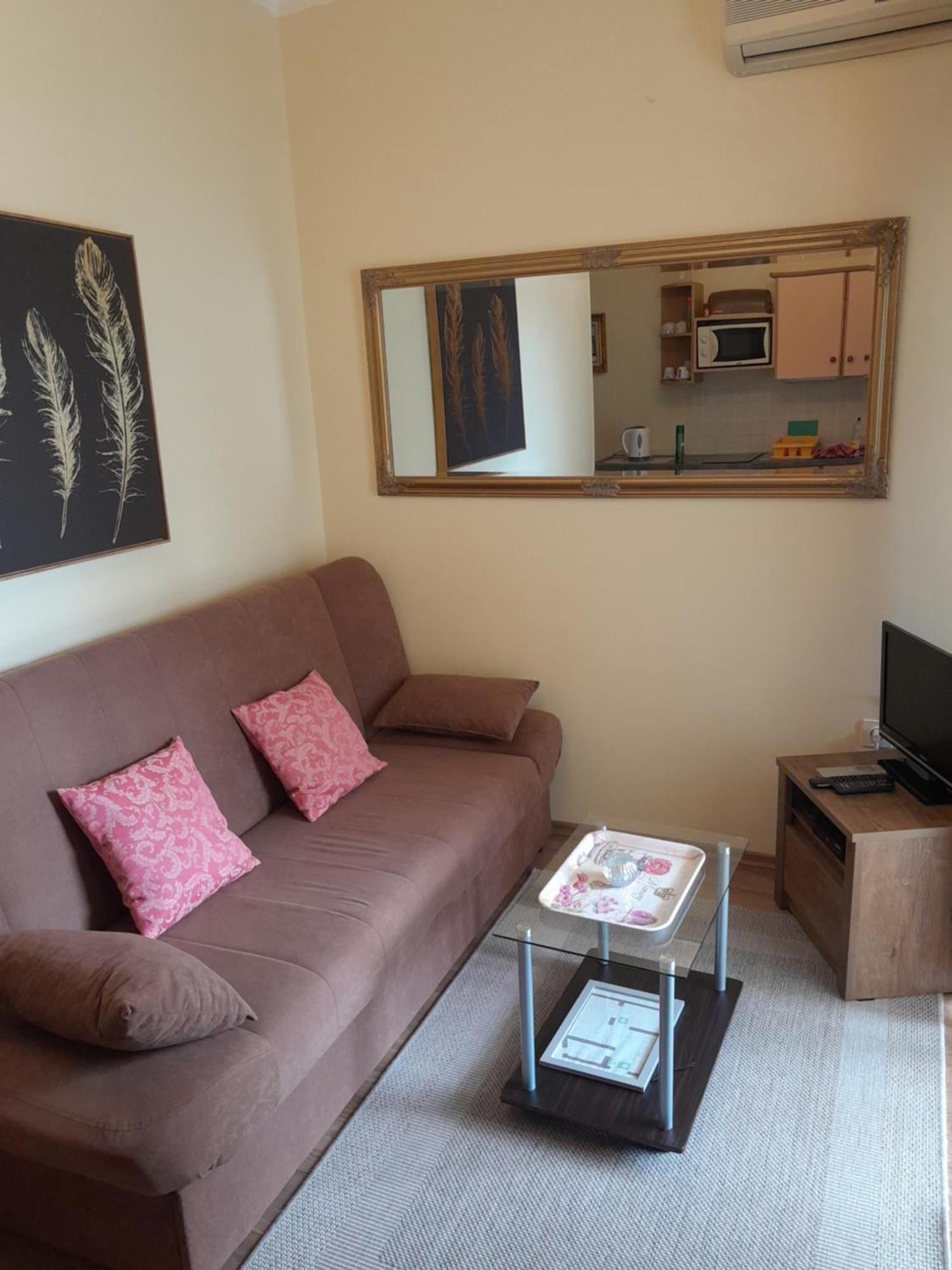 Dolce Apartment *