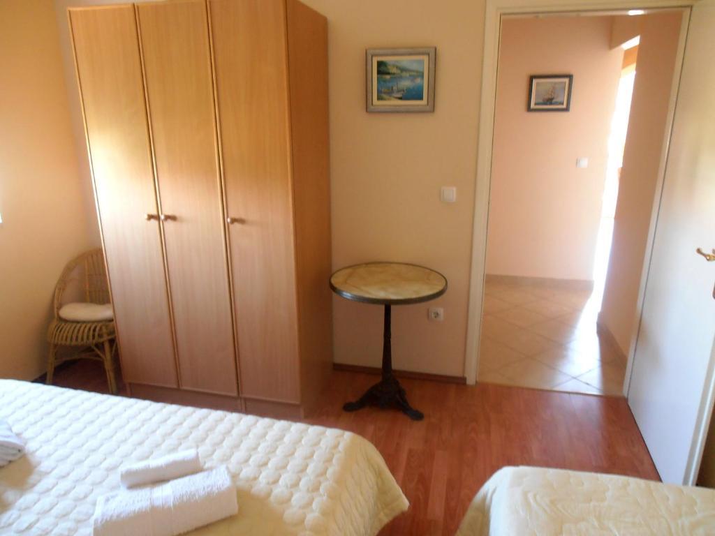 Dolce Apartment *